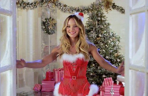 Immagini Natalizie Hot.Un Altro Buon Motivo Per Apprezzare Il Natale I Video Auguri Delle Modelle Di Victoria S Secret What S Hot Spytwins Com