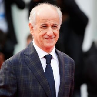 Toni Servillo esce dai gangheri con la giornalista di Rainews