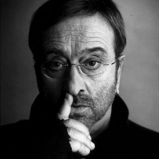 Domenica in Piazza Grande a Bologna i funerali di Lucio Dalla